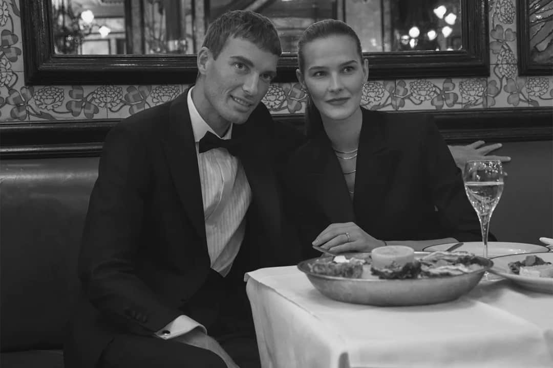 Stylowe pomysły na sylwester w klubie – co się ubrać, aby błyszczeć